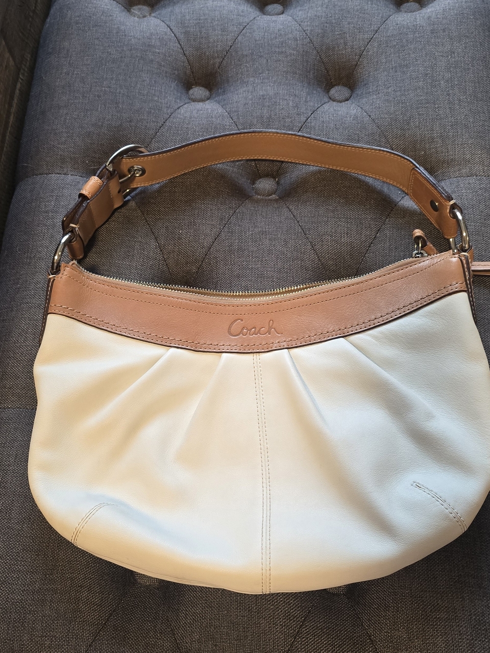 Coach Cream and Tan Leather Shoulder Hobo